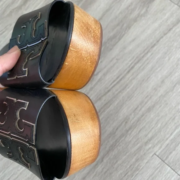 Tory Burch Logo Wood Wedge Slip-on Sandals~ 9 - Picture 5 of 8